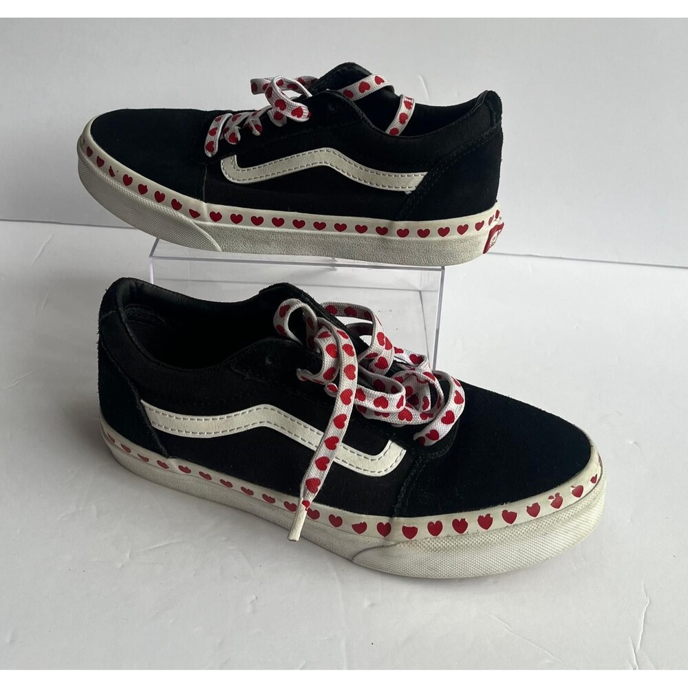 Vans Old Skool Black Red Heart Love Sneakers Women’s US 4 Vintage Y2K